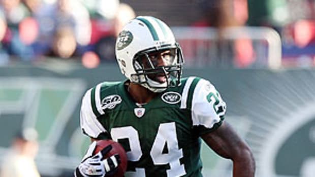 Revis.jpg